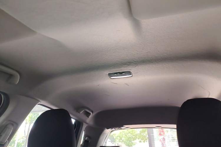Used Honda Fit 2018 1.5L CVT Comfort Version Headliner