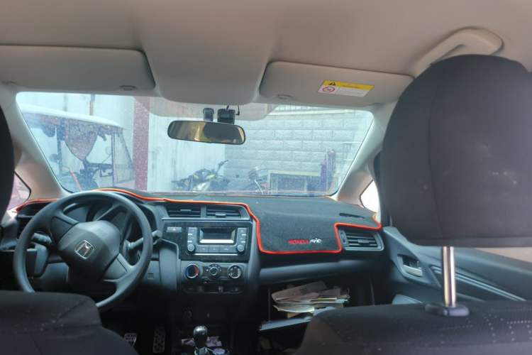 Used Honda Fit 2018 1.5L Manual Comfort Version Headliner