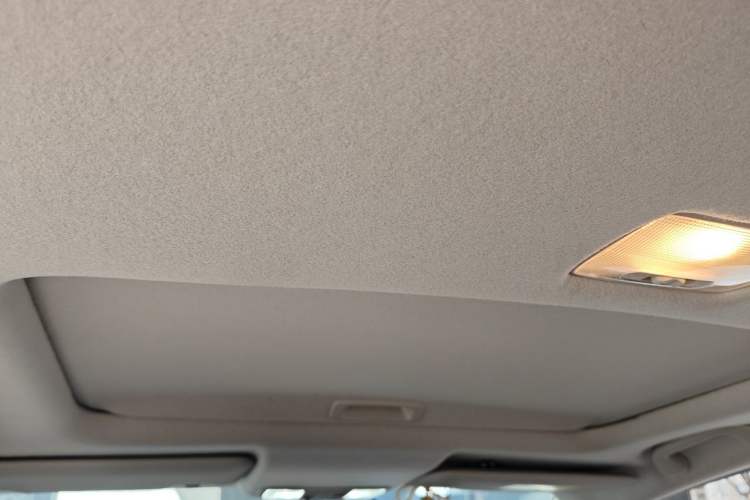 Used Honda Fit 2018 1.5L CVT Comfort Sunroof Version Headliner