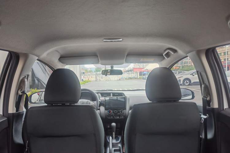 Used Honda Fit 2018 1.5L CVT Comfort Version Headliner