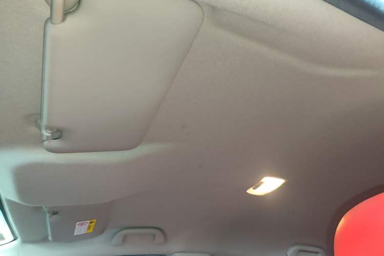 Used Honda Fit 2018 1.5L CVT Comfort Version Headliner