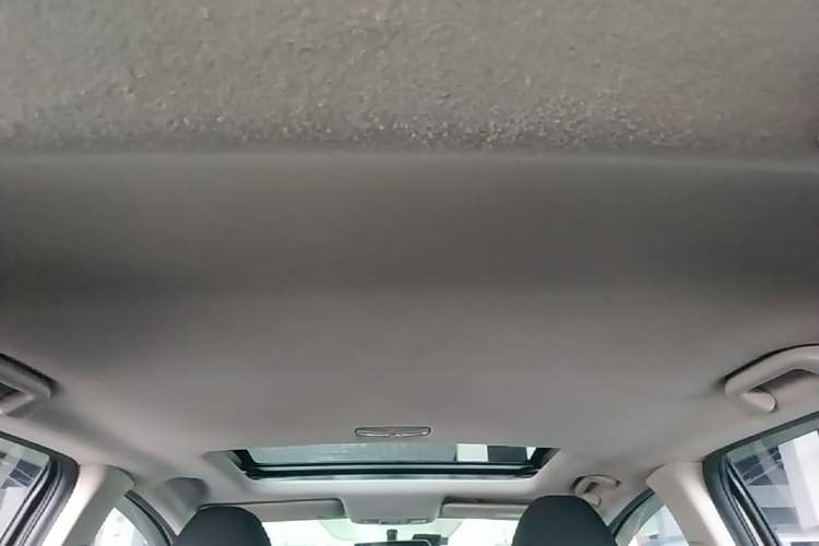 Used Honda Fit 2018 1.5L CVT Comfort Sunroof Version Headliner