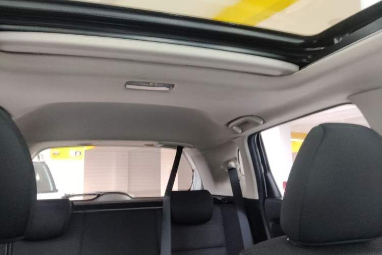 Used Honda Fit 2018 1.5L CVT Comfort Sunroof Version Headliner