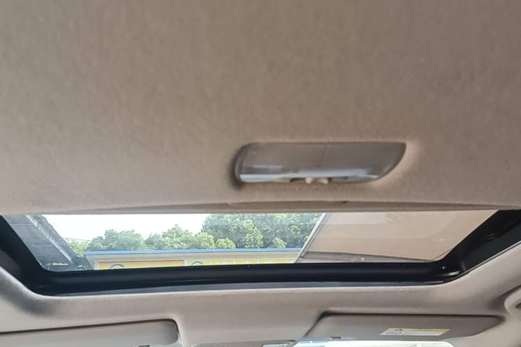 Used Honda Fit 2018 1.5L CVT Comfort Sunroof Version Headliner