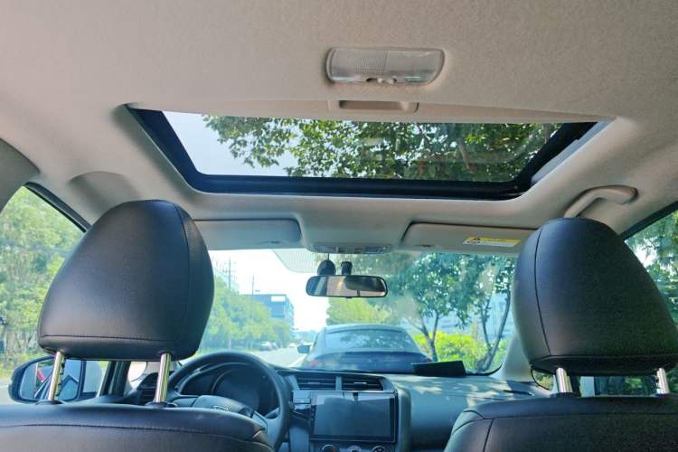 Used Honda Fit 2018 1.5L CVT Comfort Sunroof Version Headliner