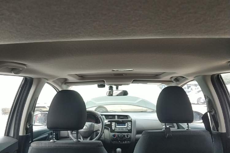 Used Honda Fit 2018 1.5L CVT Comfort Sunroof Version Headliner