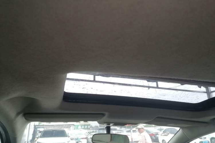 Used Honda Fit 2018 1.5L CVT Comfort Sunroof Version Headliner