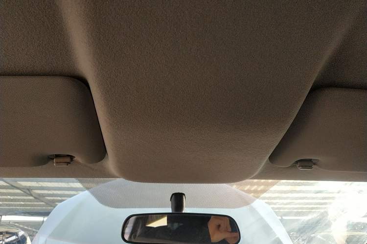 Used Honda Fit 2018 1.5L Manual Comfort Version Headliner