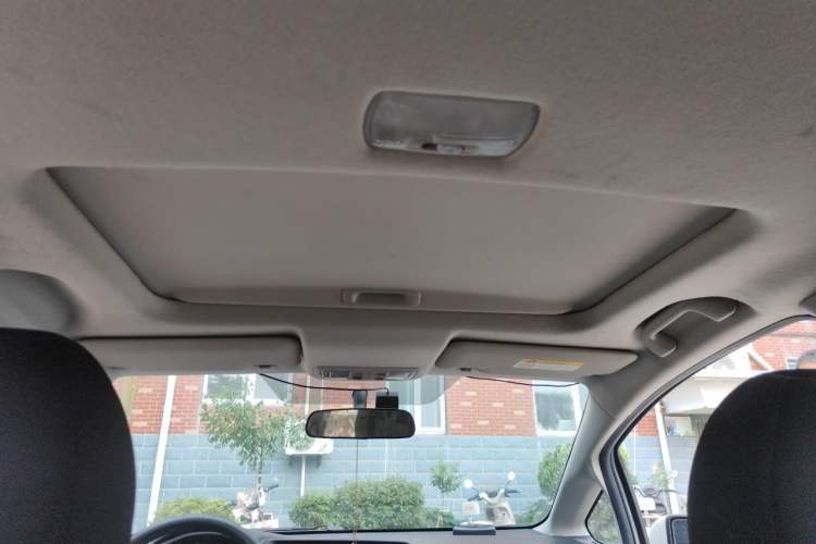 Used Honda Fit 2018 1.5L CVT Comfort Sunroof Version Headliner
