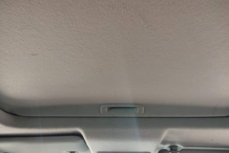 Used Honda Fit 2018 1.5L CVT Trendy Run+ Edition Headliner