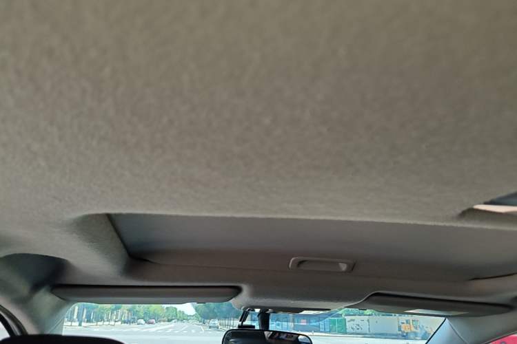 Used Honda Fit 2018 1.5L CVT Comfort Sunroof Version Headliner