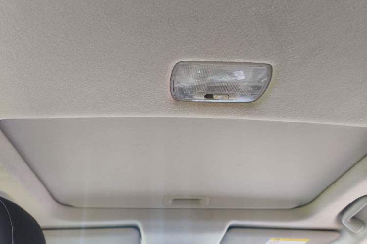 Used Honda Fit 2018 1.5L CVT Comfort Sunroof Version Headliner