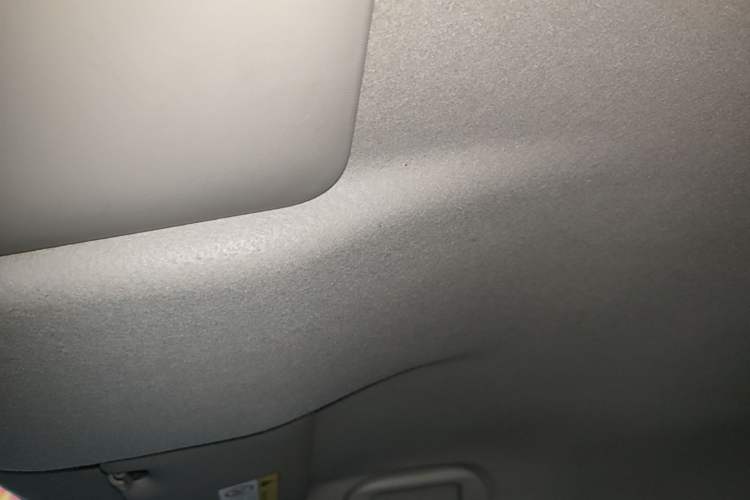 Used Honda Fit 2018 1.5L CVT Comfort Version Headliner
