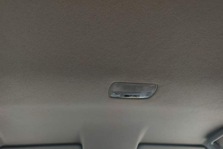 Used Honda Fit 2018 1.5L CVT Comfort Version Headliner