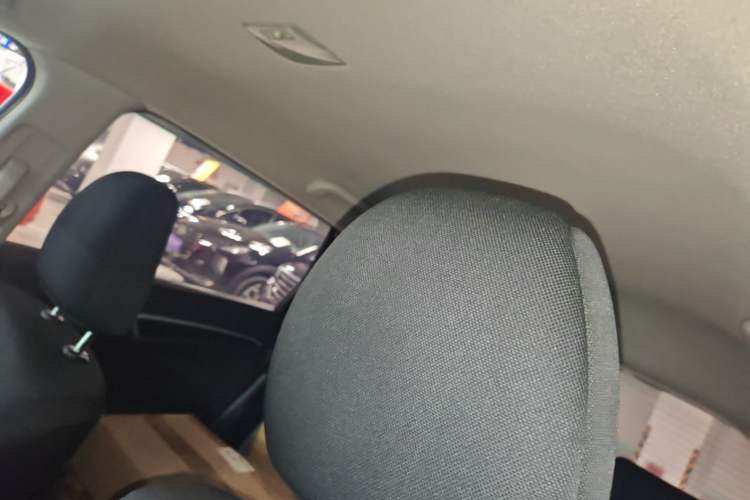 Used Honda Fit 2018 1.5L CVT Comfort Version Headliner