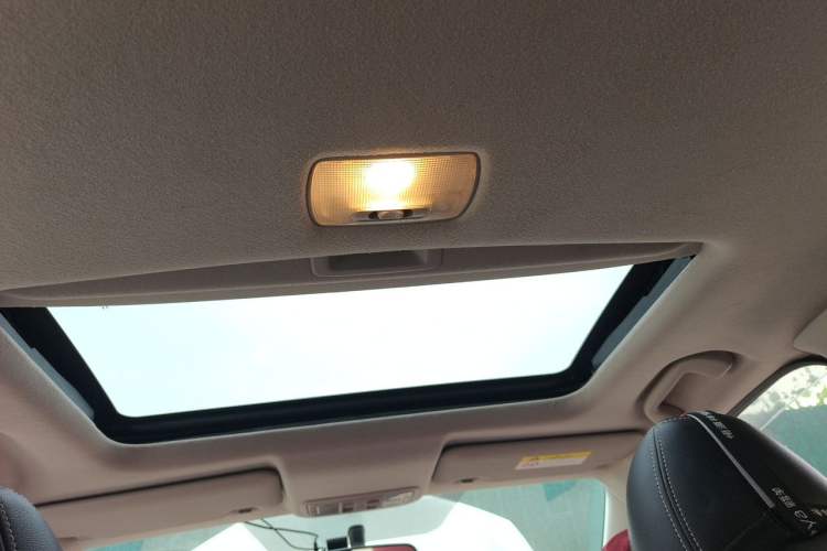 Used Honda Fit 2018 1.5L CVT Comfort Sunroof Version Headliner