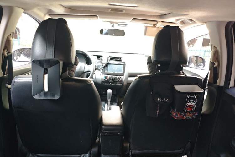 Used Honda Fit 2018 1.5L CVT Comfort Sunroof Version Headliner