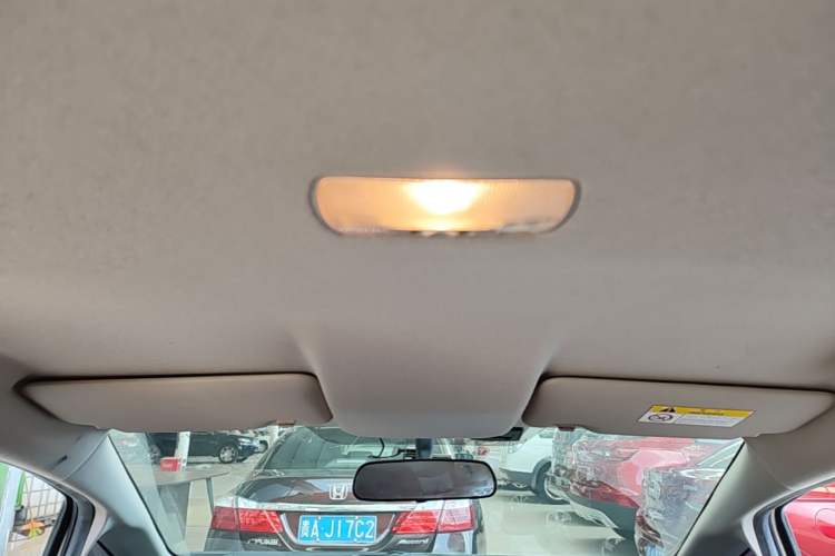 Used Honda Fit 2018 1.5L CVT Comfort Version Headliner