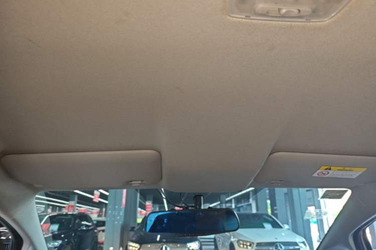 Used Honda Fit 2018 1.5L CVT Comfort Version Headliner