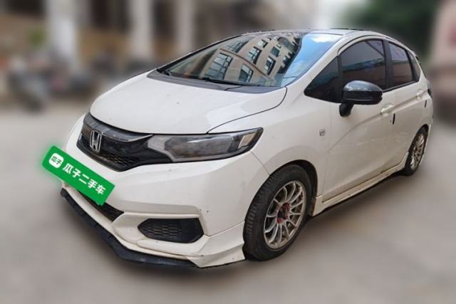 Used Honda Fit 2018 1.5L CVT Comfort Sunroof Version