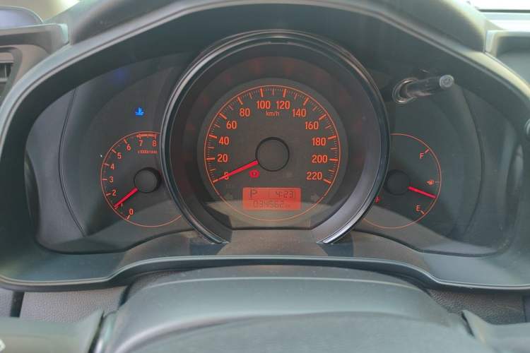 Used Honda Fit 2018 1.5L CVT Comfort Sunroof Version Instrument Cluster