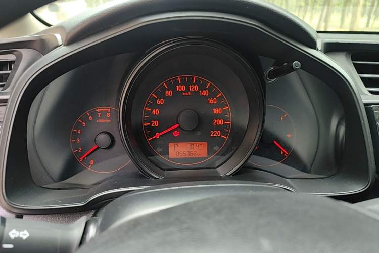 Used Honda Fit 2018 1.5L CVT Comfort Sunroof Version Instrument Cluster
