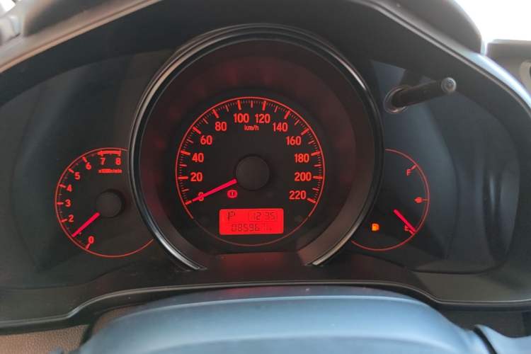 Used Honda Fit 2018 1.5L CVT Comfort Version Instrument Cluster