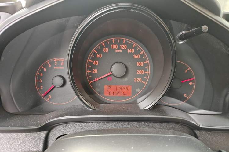 Used Honda Fit 2018 1.5L CVT Comfort Sunroof Version Instrument Cluster