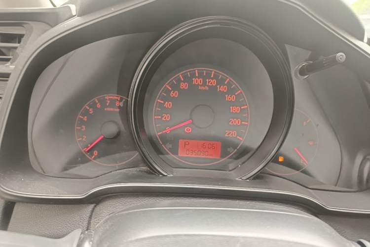 Used Honda Fit 2018 1.5L CVT Comfort Version Instrument Cluster