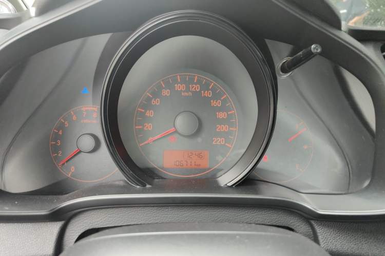 Used Honda Fit 2018 1.5L Manual Comfort Version Instrument Cluster