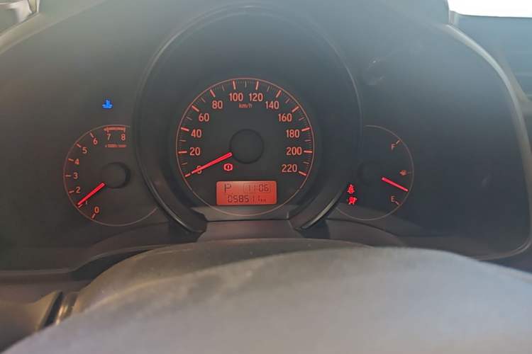 Used Honda Fit 2018 1.5L CVT Comfort Version Instrument Cluster