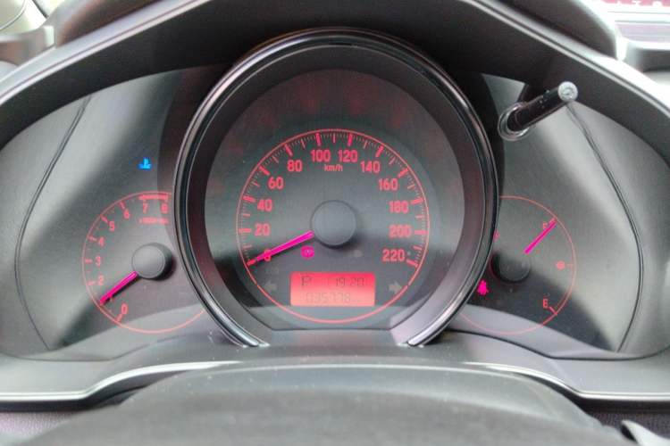 Used Honda Fit 2018 1.5L CVT Comfort Version Instrument Cluster