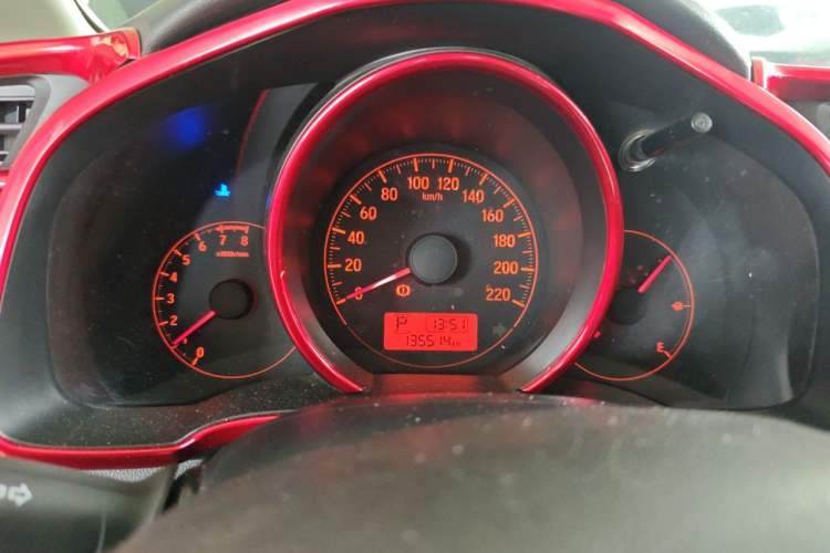 Used Honda Fit 2018 1.5L CVT Comfort Version Instrument Cluster