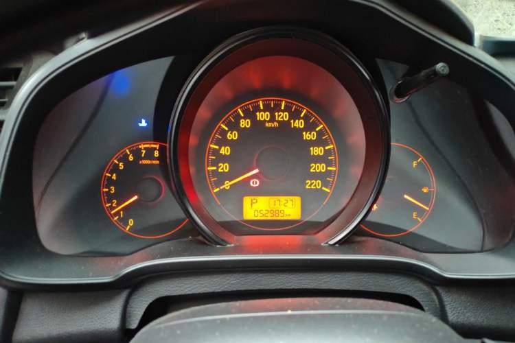 Used Honda Fit 2018 1.5L CVT Comfort Sunroof Version Instrument Cluster