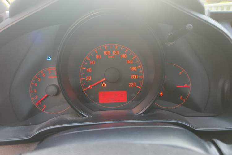 Used Honda Fit 2018 1.5L CVT Comfort Version Instrument Cluster