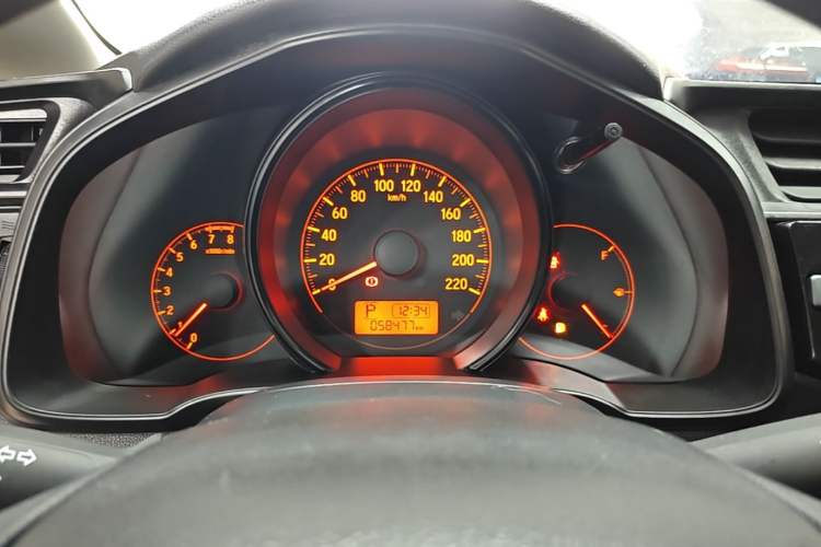 Used Honda Fit 2018 1.5L CVT Comfort Version Instrument Cluster