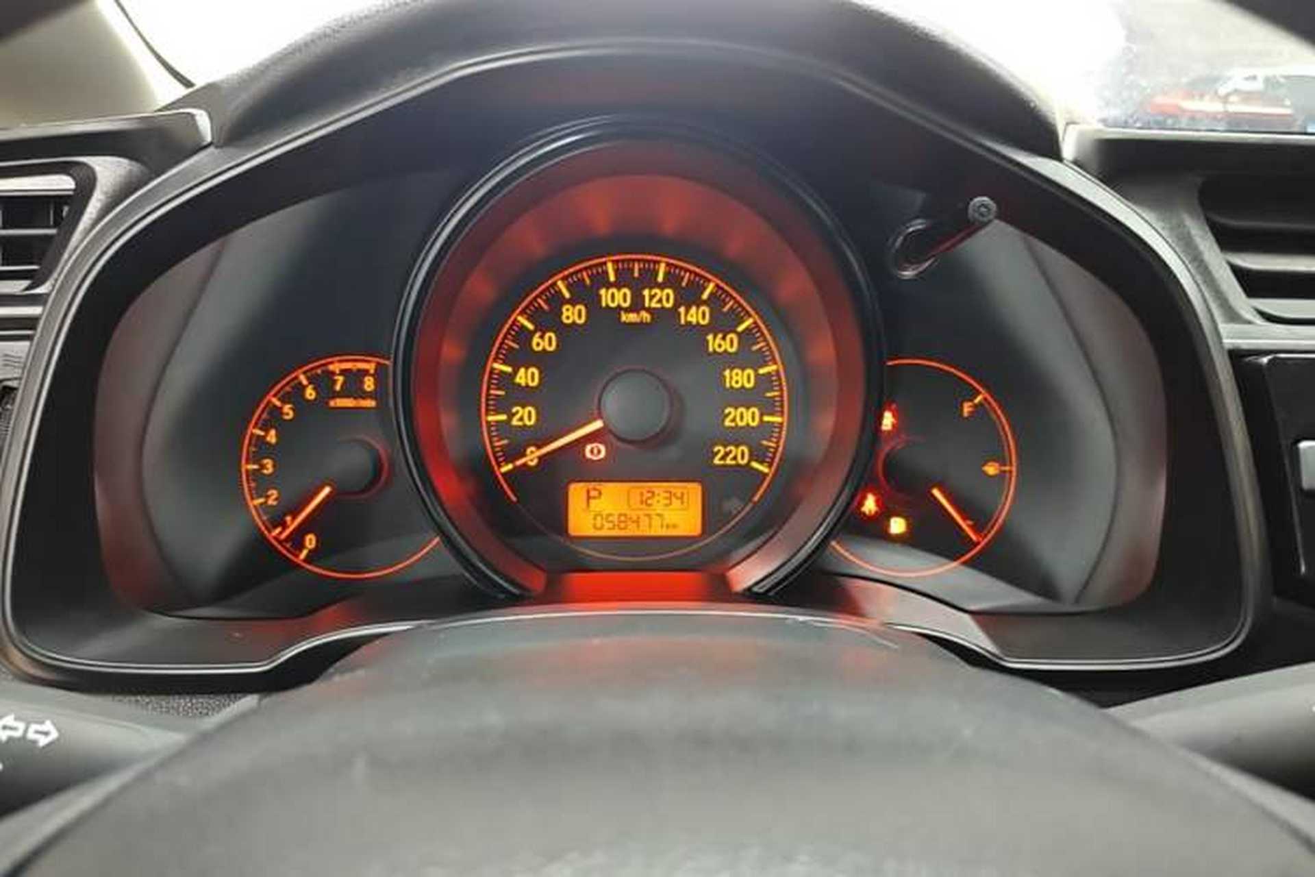Used Honda Fit 2018 1.5L CVT Comfort Version Instrument Cluster