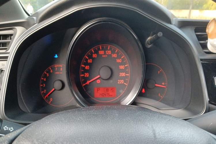 Used Honda Fit 2018 1.5L CVT Comfort Sunroof Version Instrument Cluster