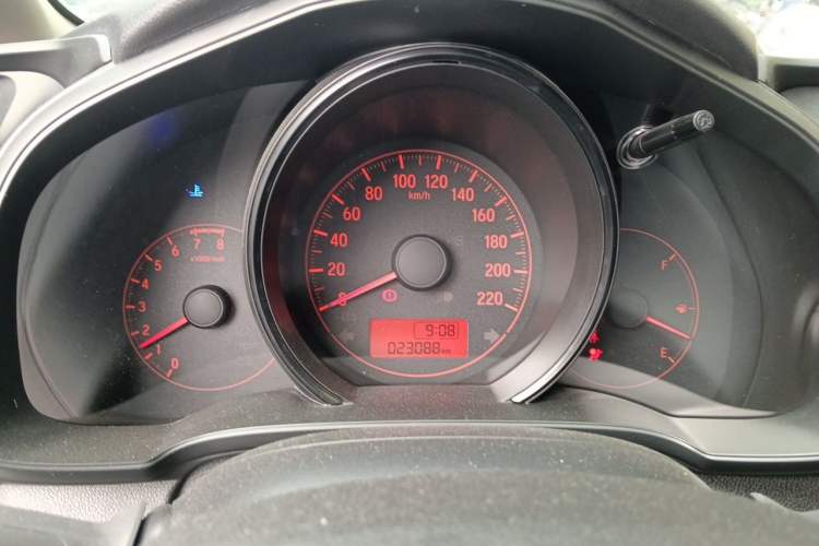 Used Honda Fit 2018 1.5L Manual Comfort Version Instrument Cluster