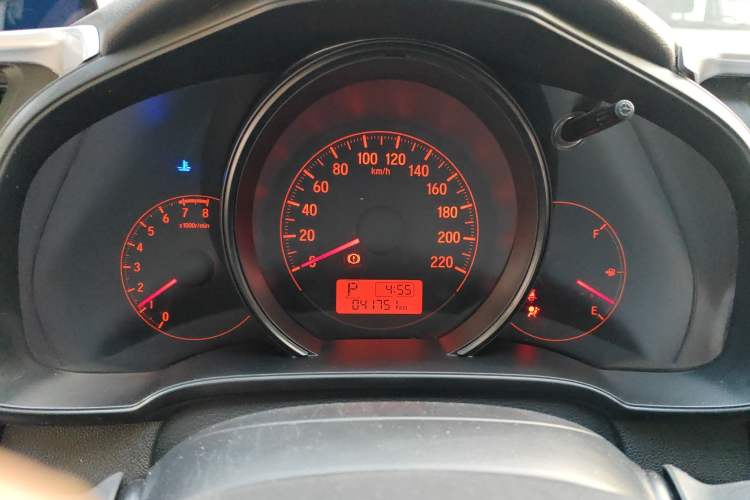 Used Honda Fit 2018 1.5L CVT Comfort Sunroof Version Instrument Cluster