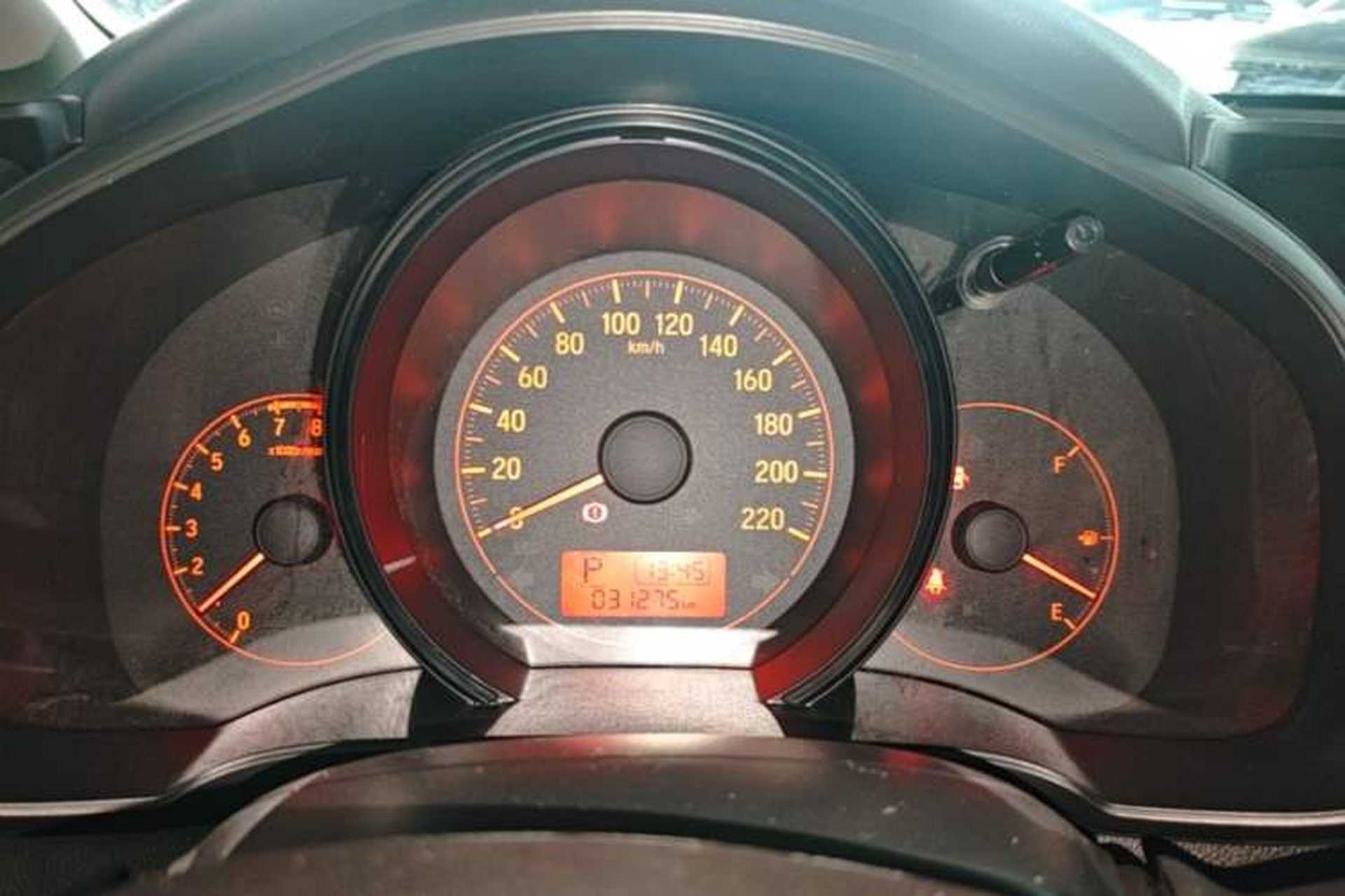 Used Honda Fit 2018 1.5L CVT Comfort Version Instrument Cluster