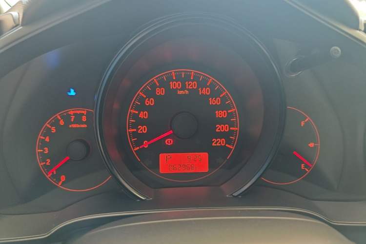 Used Honda Fit 2018 1.5L CVT Comfort Version Instrument Cluster