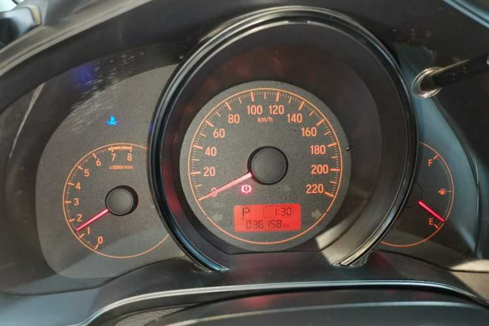 Used Honda Fit 2018 1.5L CVT Comfort Version Instrument Cluster