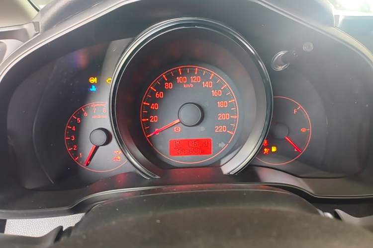 Used Honda Fit 2018 1.5L CVT Comfort Sunroof Version Instrument Cluster