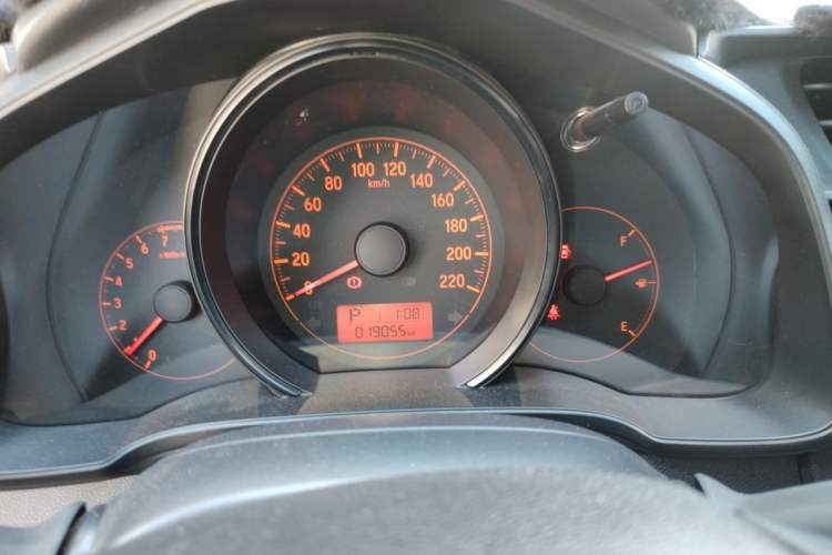 Used Honda Fit 2018 1.5L CVT Comfort Version Instrument Cluster