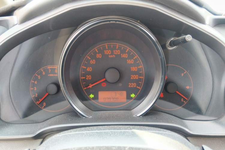 Used Honda Fit 2018 1.5L Manual Comfort Version Instrument Cluster