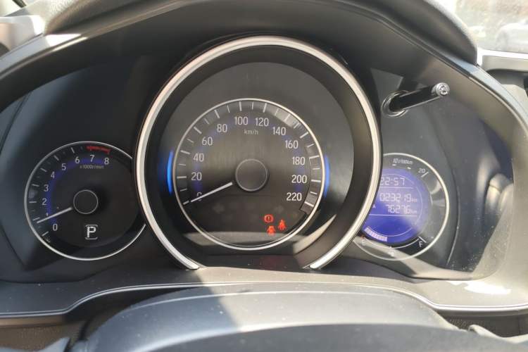 Used Honda Fit 2018 1.5L CVT Luxury Edition Instrument Cluster