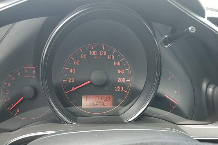 Used Honda Fit 2018 1.5L CVT Comfort Sunroof Version Instrument Cluster