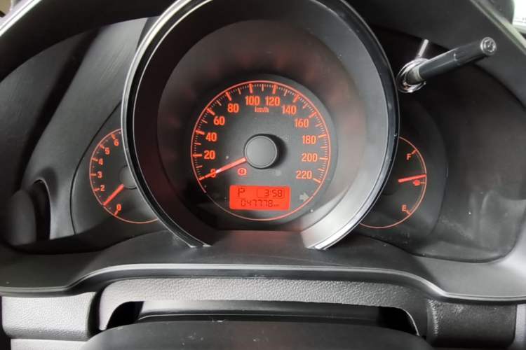 Used Honda Fit 2018 1.5L CVT Comfort Sunroof Version Instrument Cluster