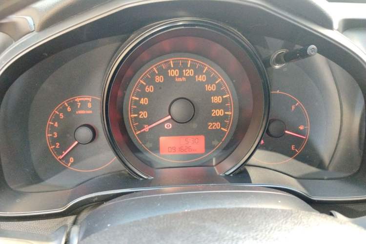 Used Honda Fit 2018 1.5L Manual Comfort Version Instrument Cluster